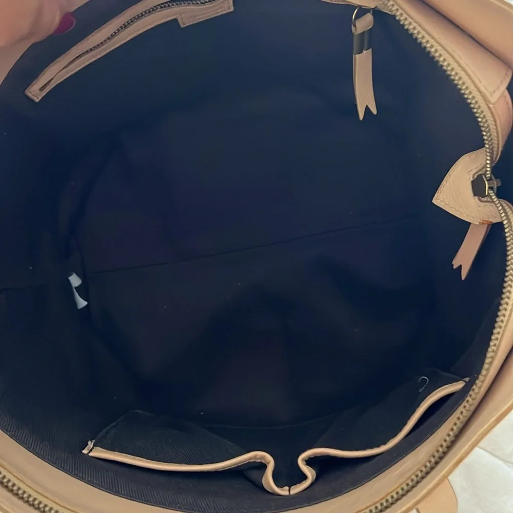 Madewell • Large Zip Top Tote - Picture 6 of 6